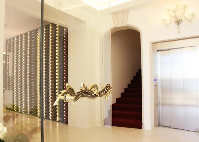 Grand Palace 4* Ancona