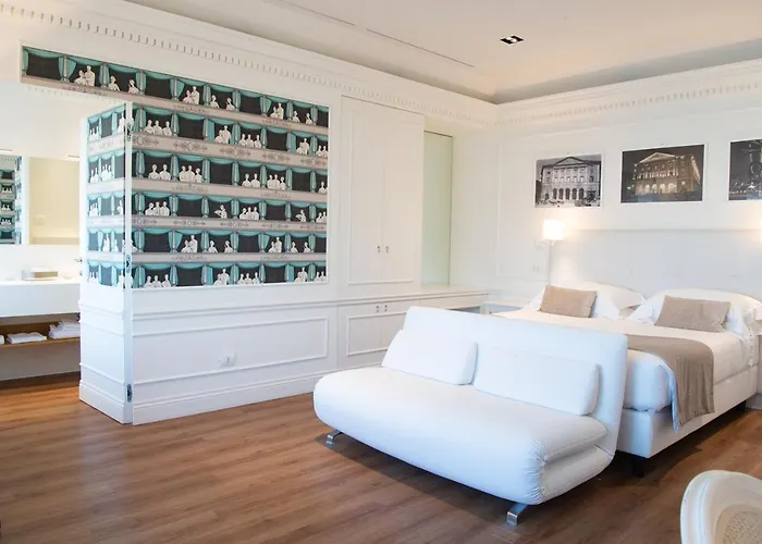 Hotel Grand Palace 4*