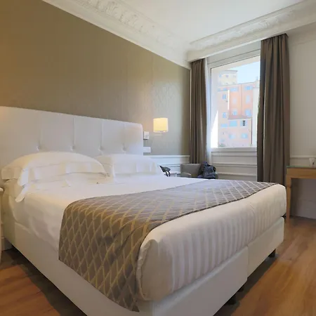 Grand Palace Hotel 4*