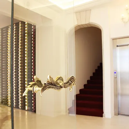 Grand Palace 4* אנקונה