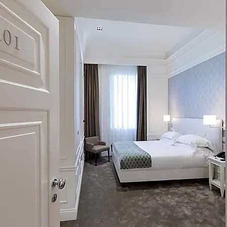 Grand Palace 4* Ancona