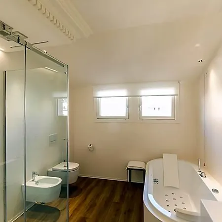 Hotel Grand Palace 4*