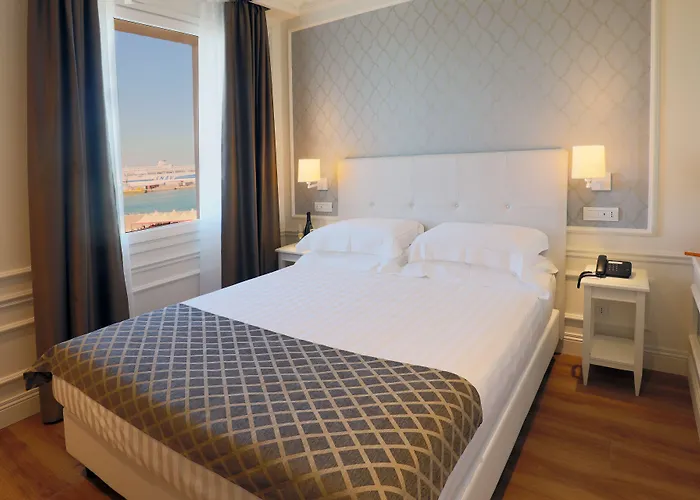 Grand Palace 4* Ancona